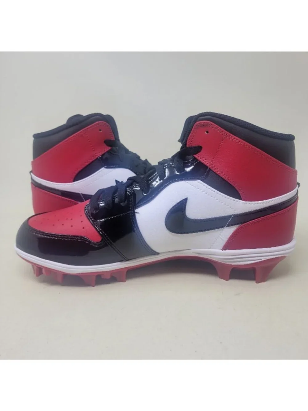Nike Air Jordan 1 Mid TD Cleat 'Bred Toe’ Men’s Size 10.5 FJ6805-601